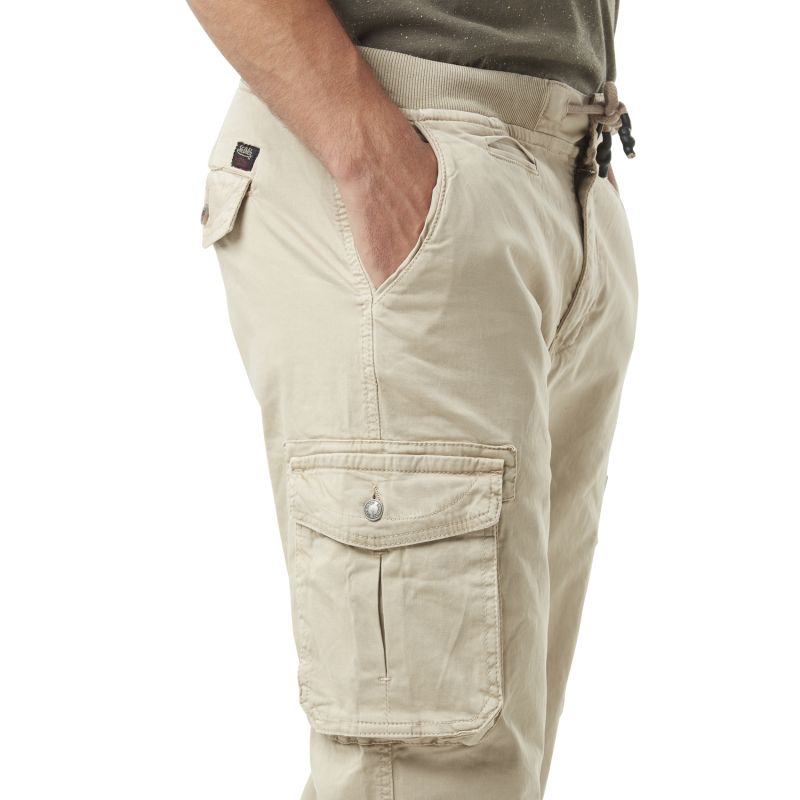 Pantalon cargo homme noir poches laterales avec écusson brodé en