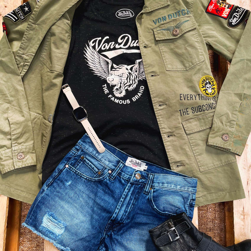 T-shirt femme col rond print devant Famous Vondutch - 6