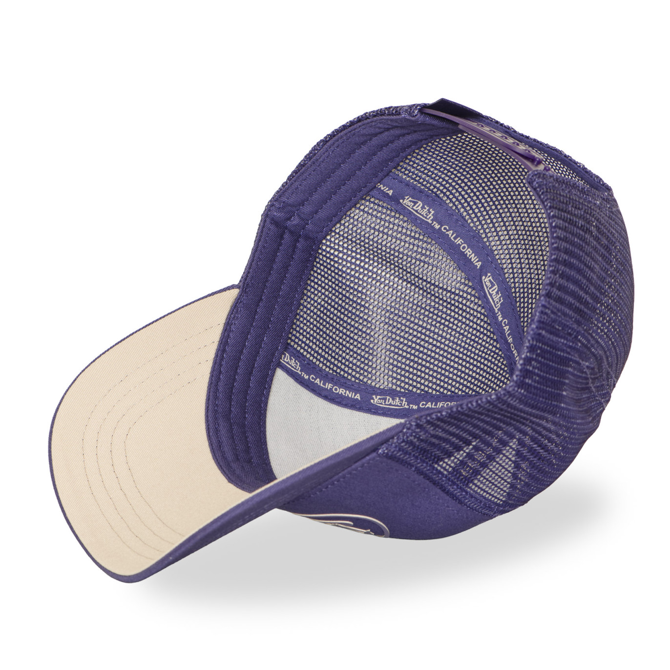Casquette baseball avec filet et écusson en rubber print modèle Logo