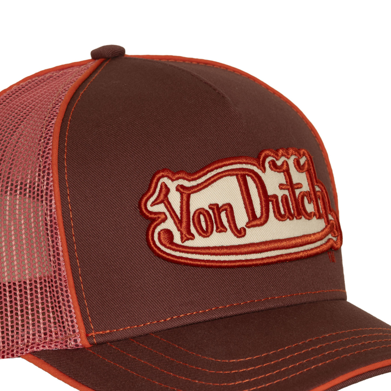 Casquette baseball avec filet et écusson brodé Corail
